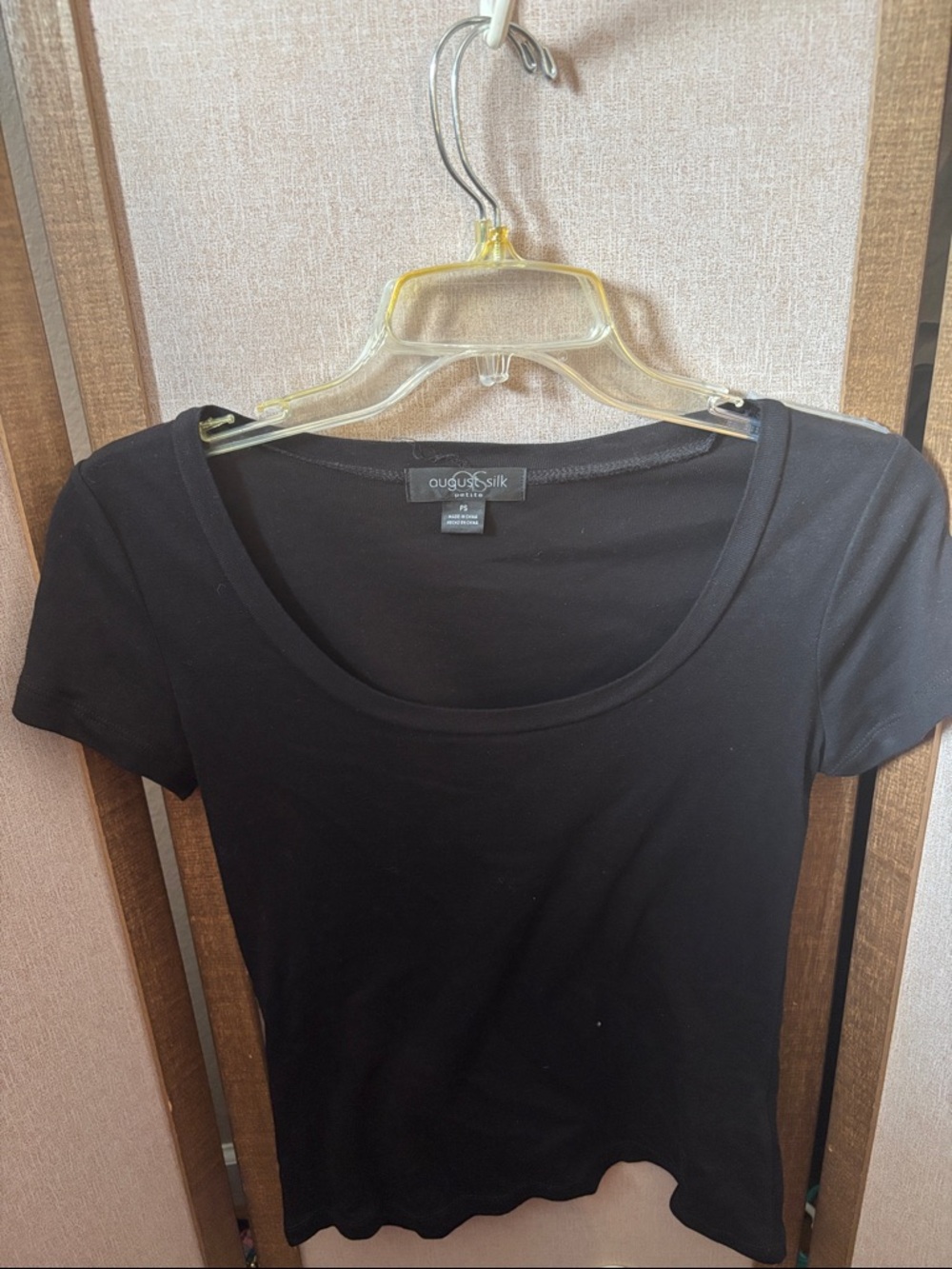 august silk Black Scoop Neck Short Sleeve Tee Petite Small